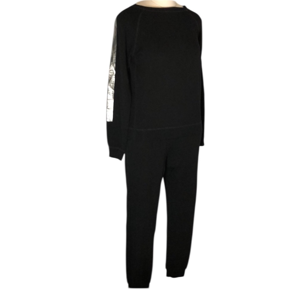 Monrow metallic striped jogger set